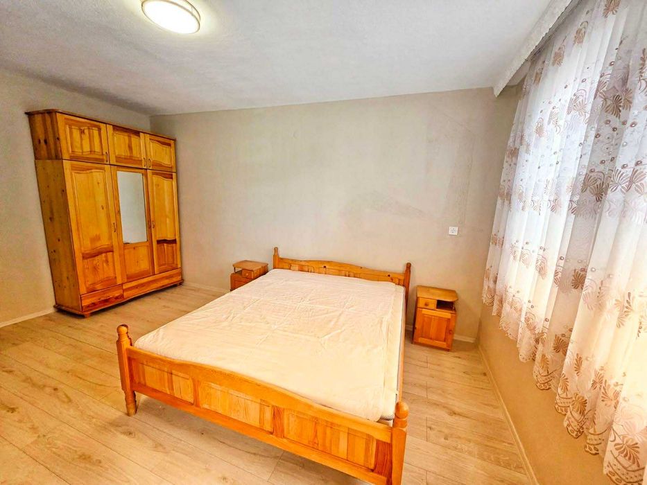 Дава се под наем Етаж от къща в Асеновград - 70 кв.м за 348.84 € - Снимка #4