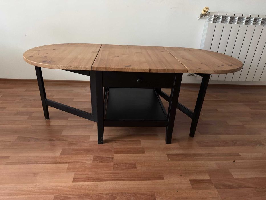 Холна маса от желязо и масивно дърво – сгъваема