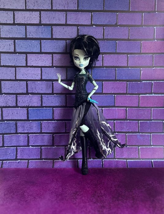 Frankie ghouls rule monster high
