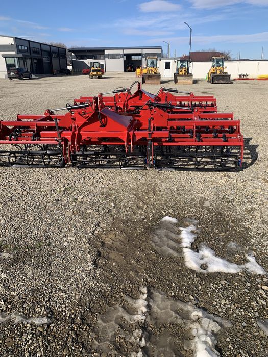 Combinator Strumik 3,7 m. Teradisc. Plug, Scarificator.