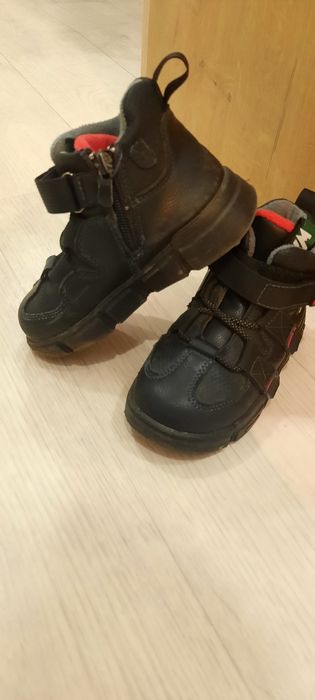Демисезонные ботинки