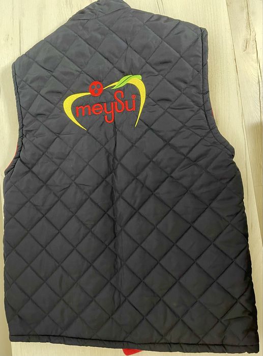 Дамска жилетка М