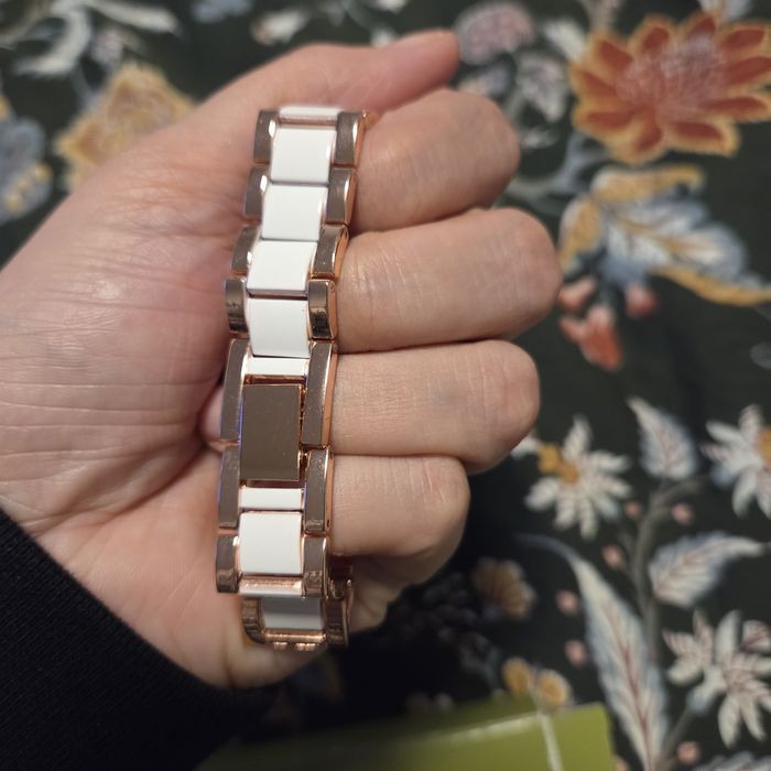 Ceas nou de la Yves rocher