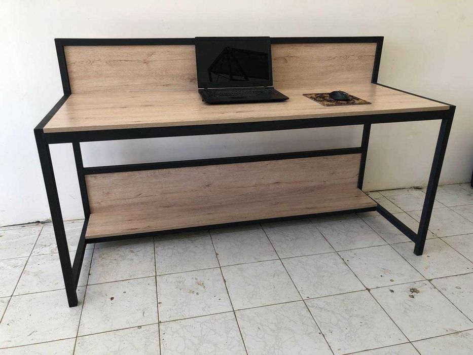 Стол,  парта  Лофт