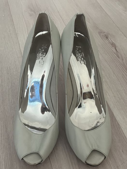 Продам туфли итальянские