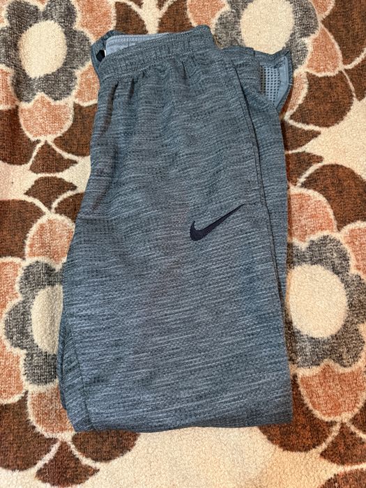 Спортен конплект Nike