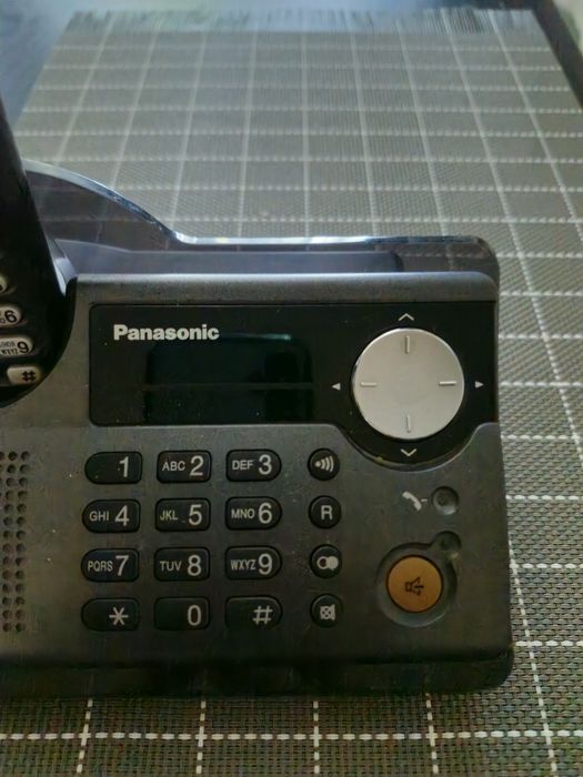 Продам телефон-базовая станция