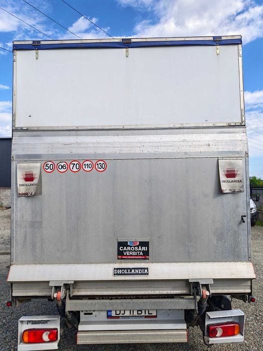 Vand Renault Master cu prelata si lift