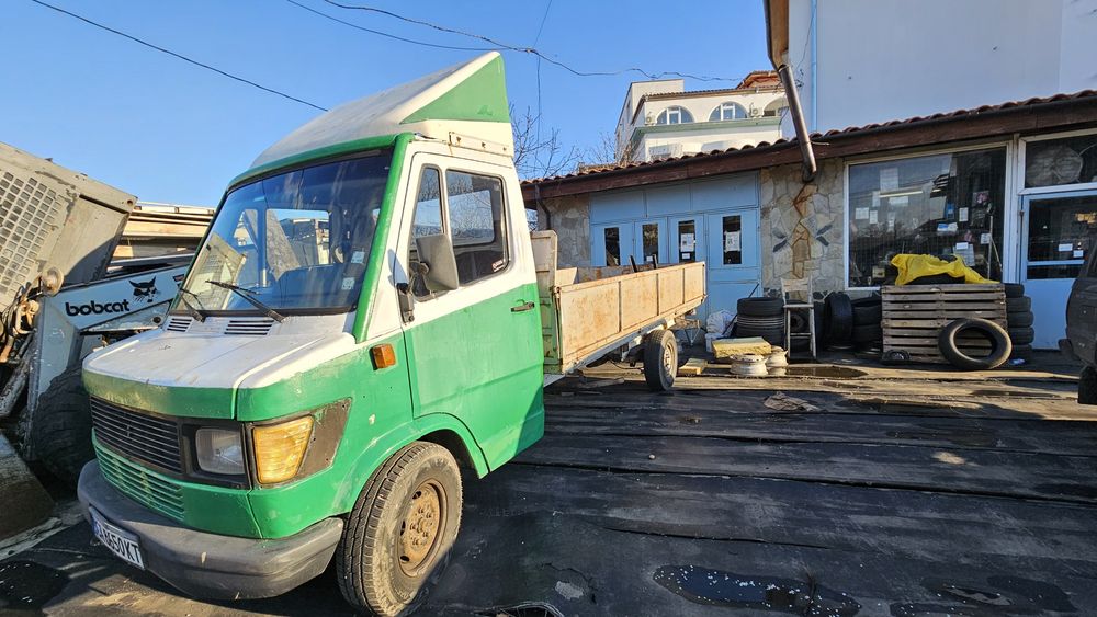 Mercedes 308 Мерцедес 308