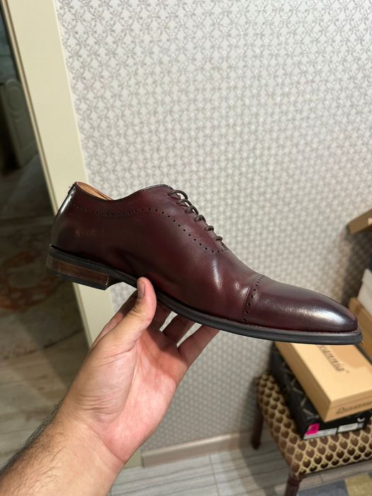 Продам туфли новые