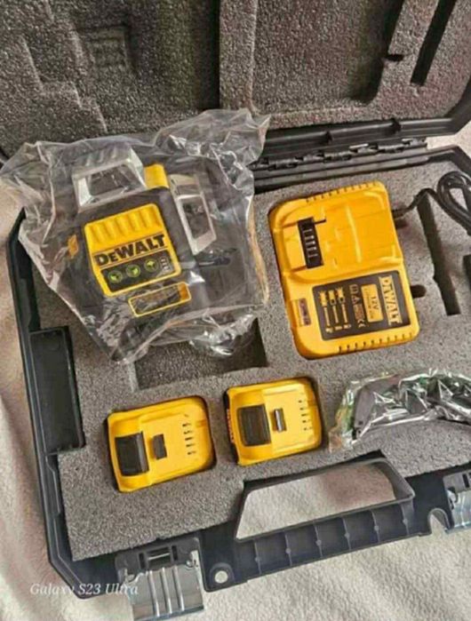 Чисто Нов Лазерен Нивелир DeWALT 4D