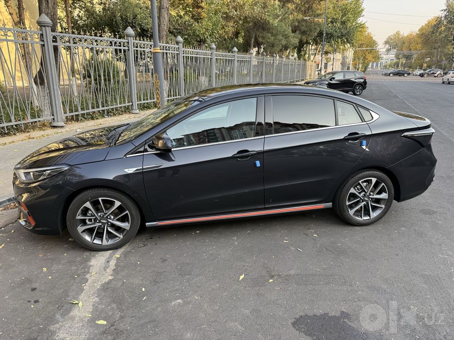 Продаю Cheri arizo 6 ful . 12.2023 год . Пробег 19900 km