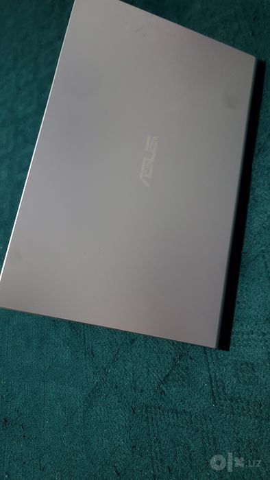 Asus celeron holati yaxshi