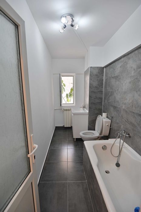 Proprietar vand apartement 2 camere Decebal / Alba Iulia