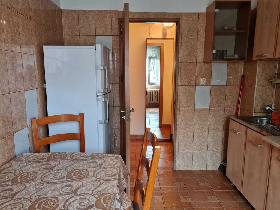 Particular, vand apartament 2 camere