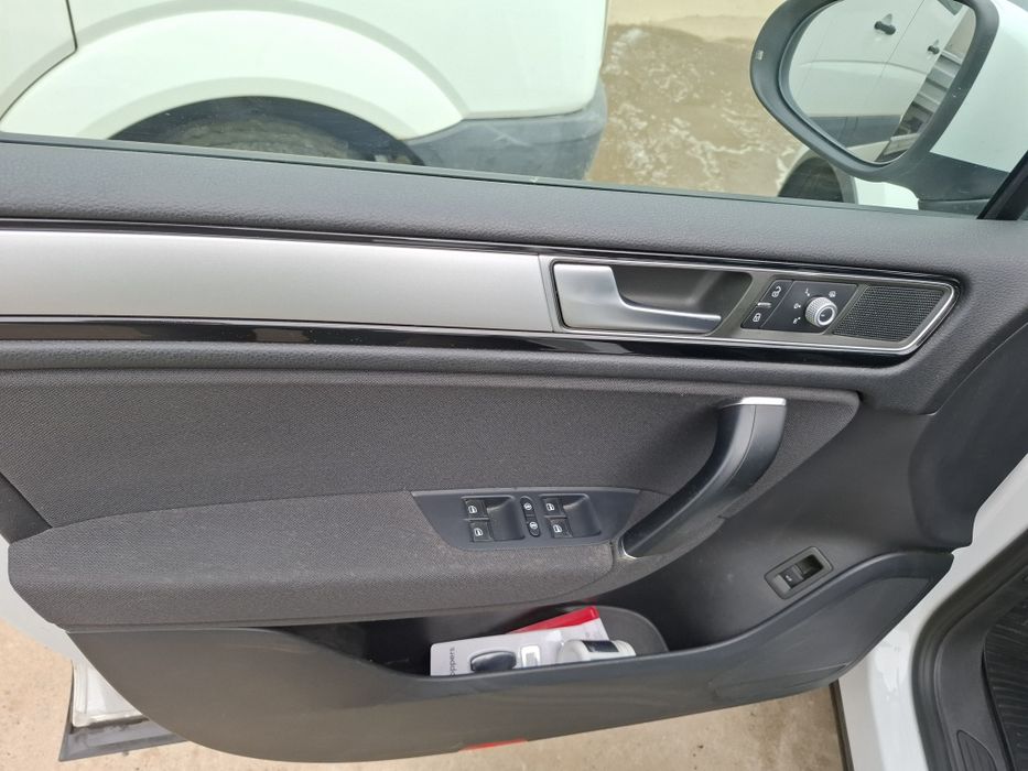 VW Touareg 2015 recent inmatriculat in RO