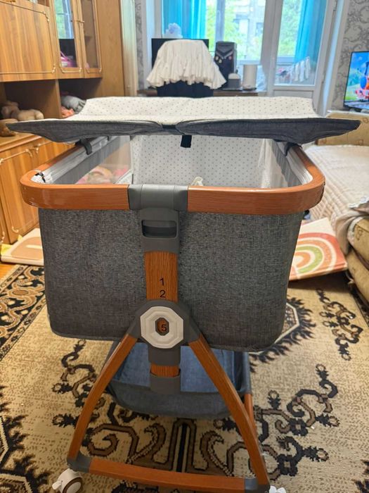 Срочно продам детскую кроватку!