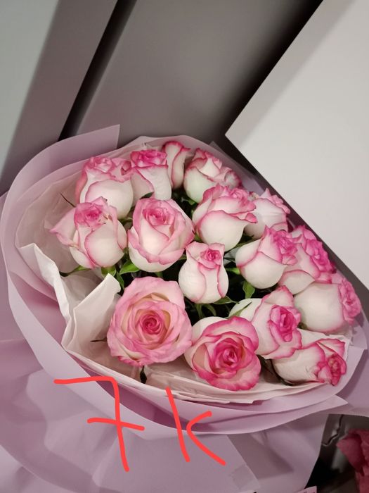 25 роза сатылады