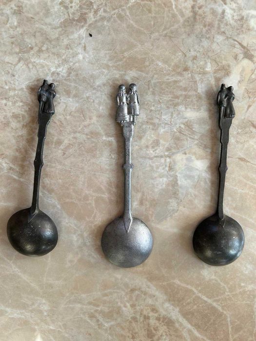 Лъжици от калай, за интериор , колекция