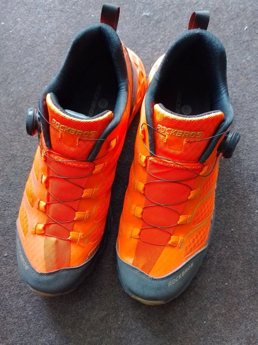 Оранжеви маратонки 44 номер