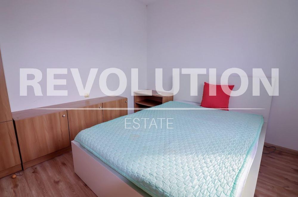 Дава се под наем Мезонет в Варна, Център - 105 кв.м за 897.6 € - Снимка #7