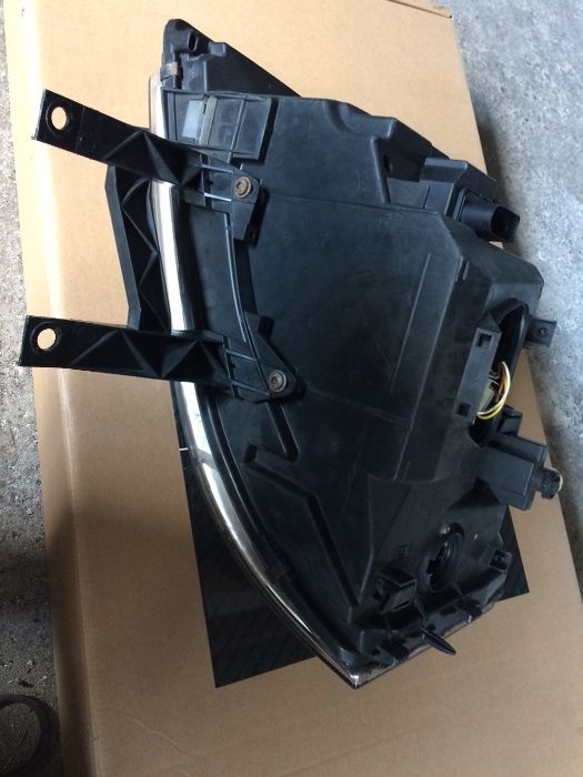 Фар VW T 5 Десен