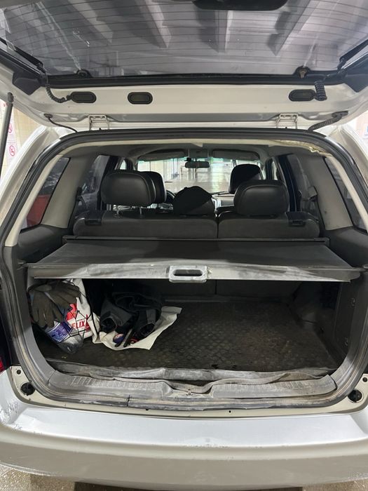 Продам Mazda Tribure
