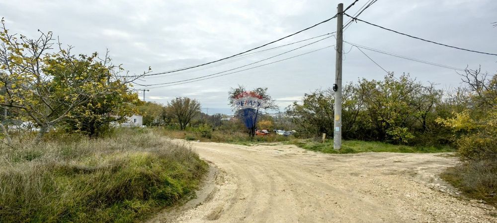 Продава се Парцел в Варна, Изгрев - 900 кв.м за 73 €/кв.м - Снимка #3