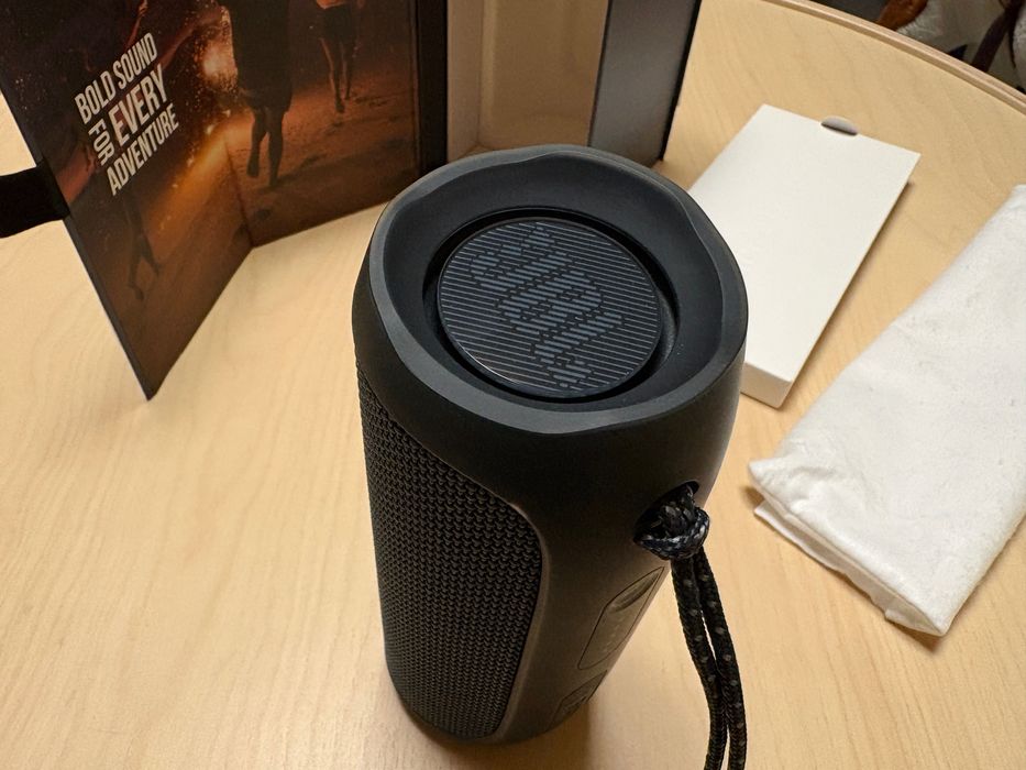 Boxa portabila JBL Flip Essential 2