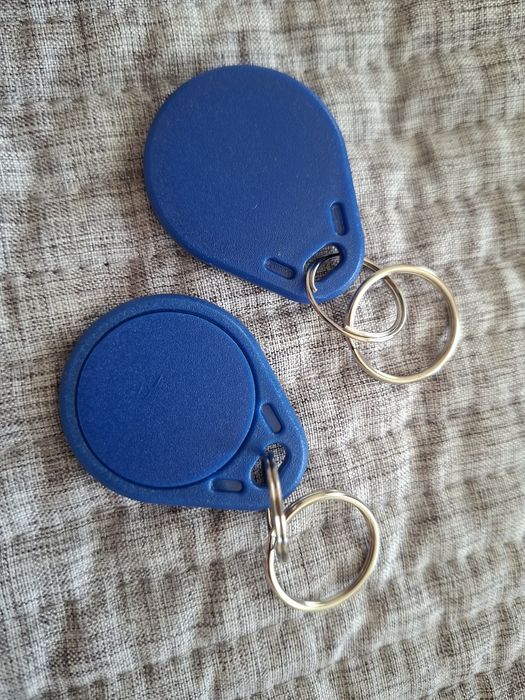 10 броя чип програмируем на 13.56 MHz RFID