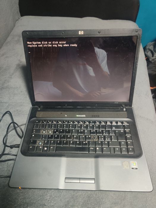 Vand pt piese fara schimburi hp530