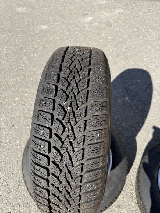 Anvelope iarna Dunlop DOT 2022 ca noi + Jante aliaj 15 inch
