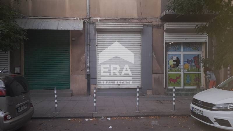 Дава се под наем Магазин в София, Зона Б-18 - 60 кв.м за 459 € - Снимка #1