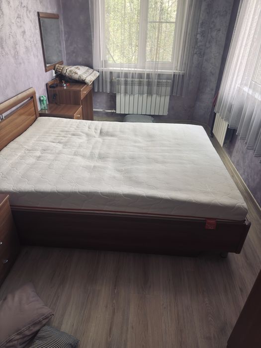 Отдам матрас 160х200