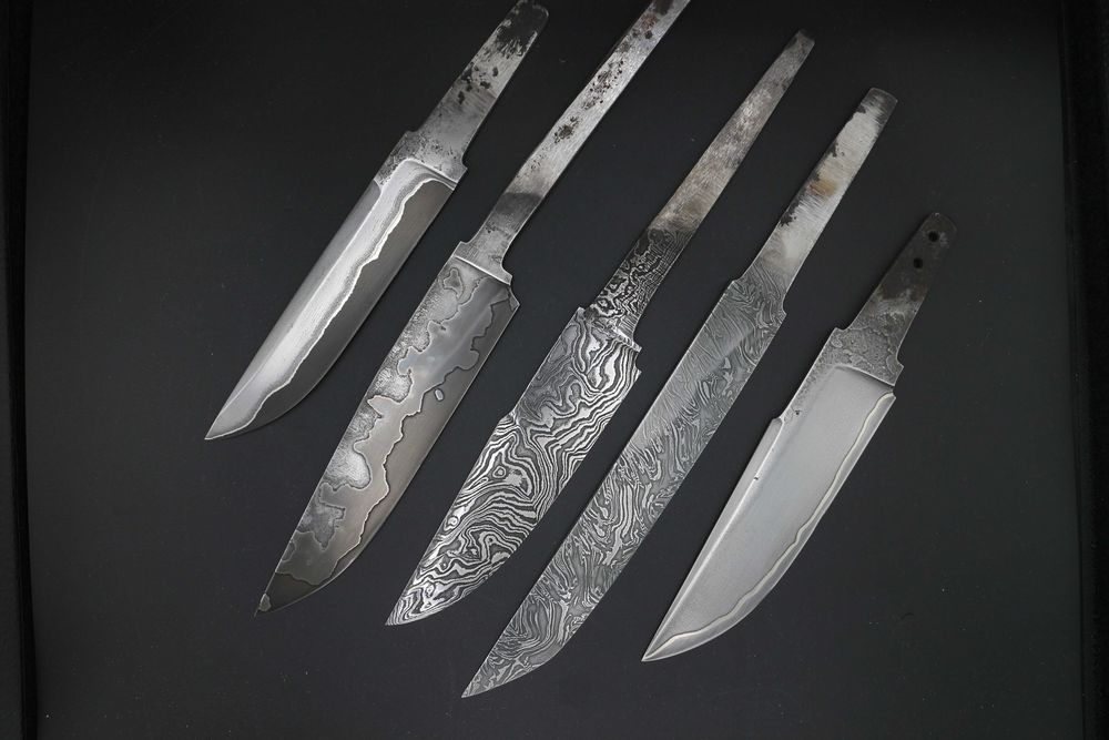 Ръчно изработени ножове и остриета от дамаска стомана и ламинати