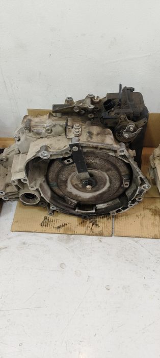 Lasettiga 1.8 avtomat karobka bor