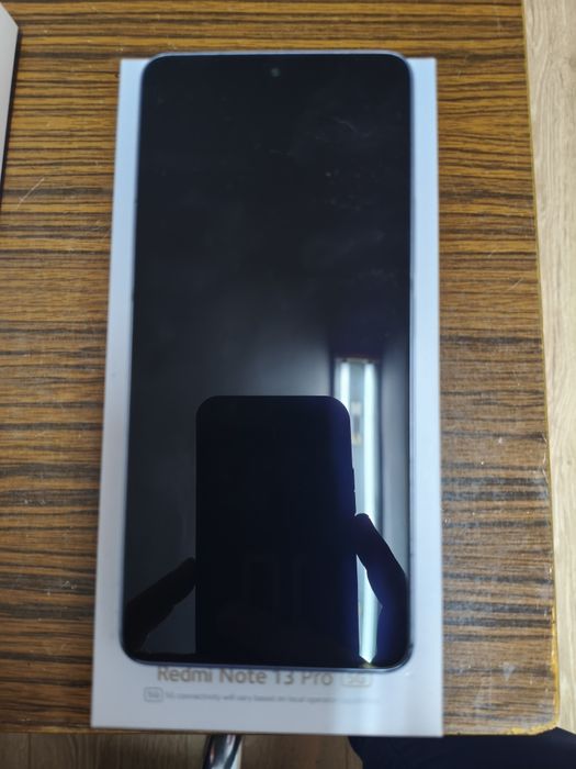 Xiaomi Redmi Note 13 Pro