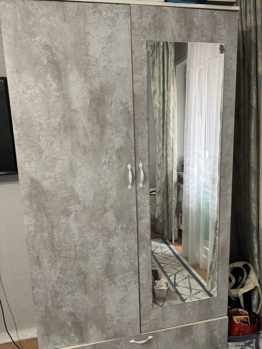 продам шкаф для одежды