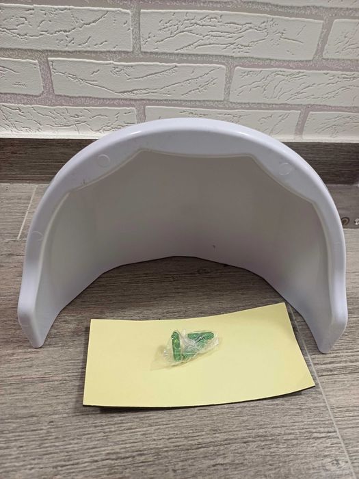 Козирка за камера