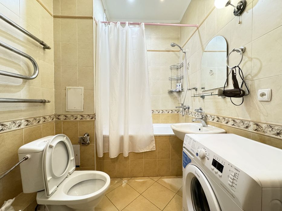 Площадь центр города сдается 2х ком квартира