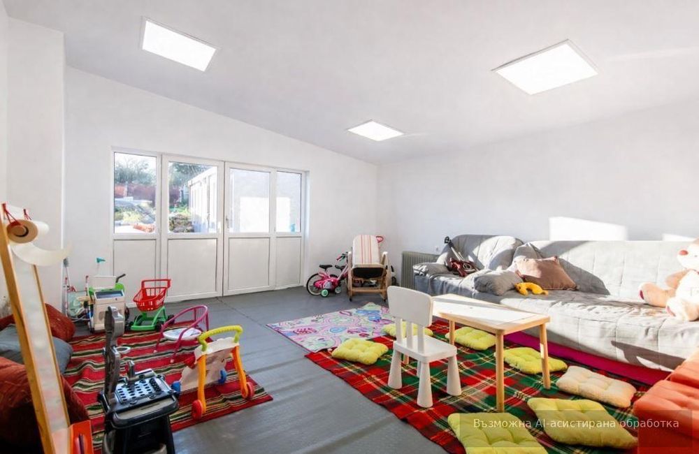 Дава се под наем Къща в с. Близнаци, Област Варна - 476 кв.м за 2293.98 € - Снимка #8