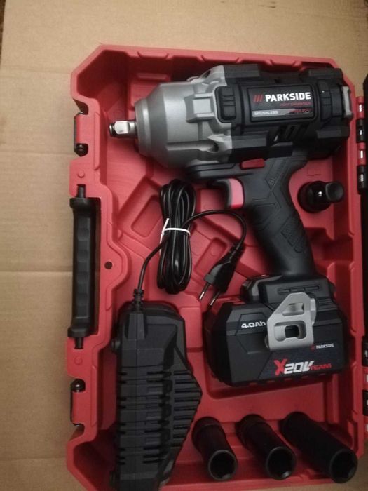 PARKSIDE PERFORMANCE - 1356Nm ударен гайковерт +8Ah и зарядно 12А