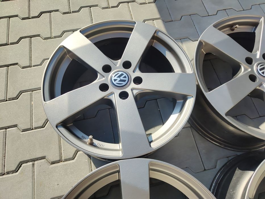 17 5x112 Vw Touran Caddy Golf Skoda Audi 5х112