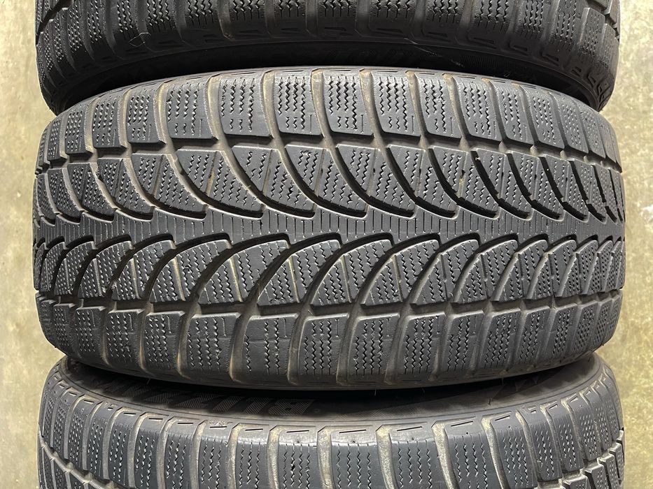 Set Anvelope Cauciucuri M+S 235 45 R18 98V Bridgestone cu Profil 6mm