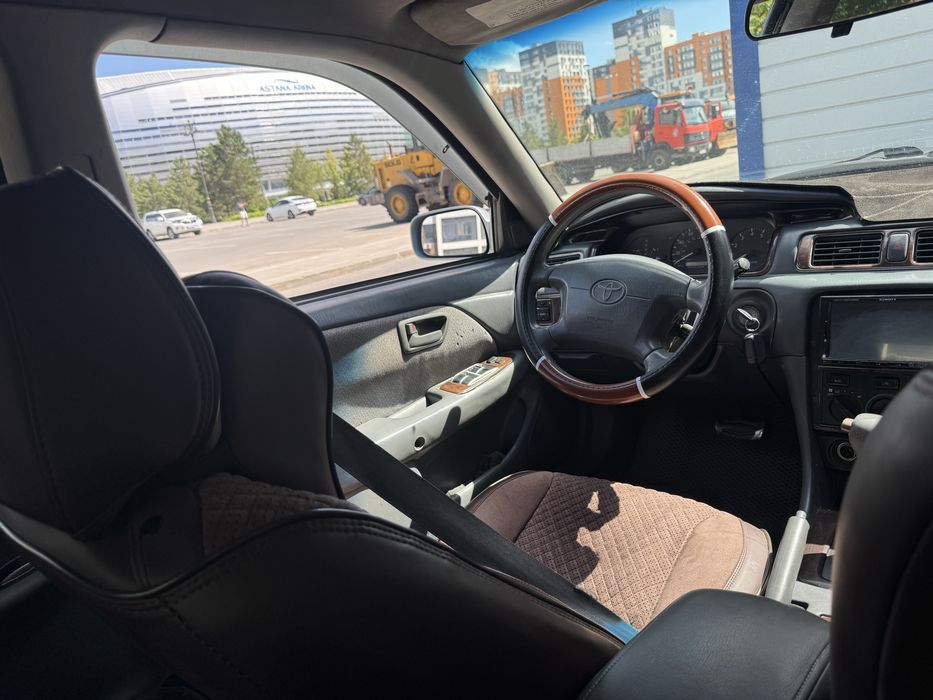 Продам Tayota Camry 25
