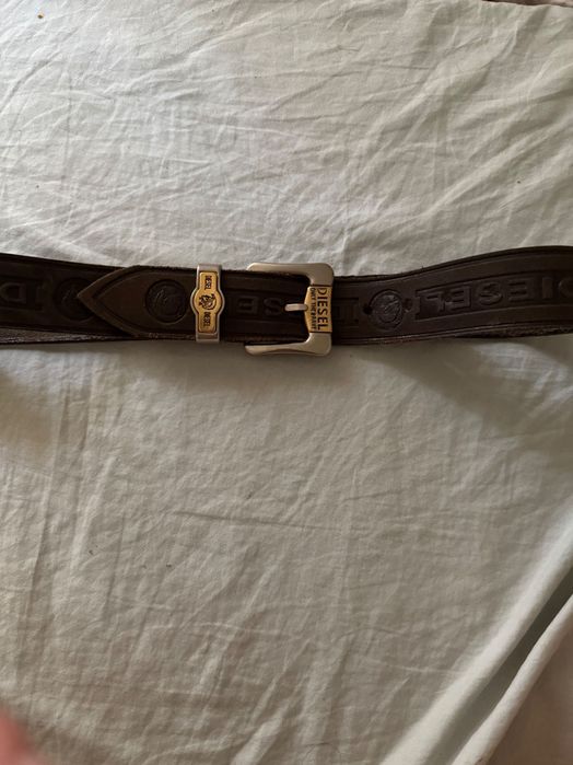 Продавам оригинален кафяв кожен колан DIESEL