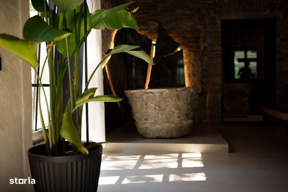 Vand 3 studio-uri in regim hotelier