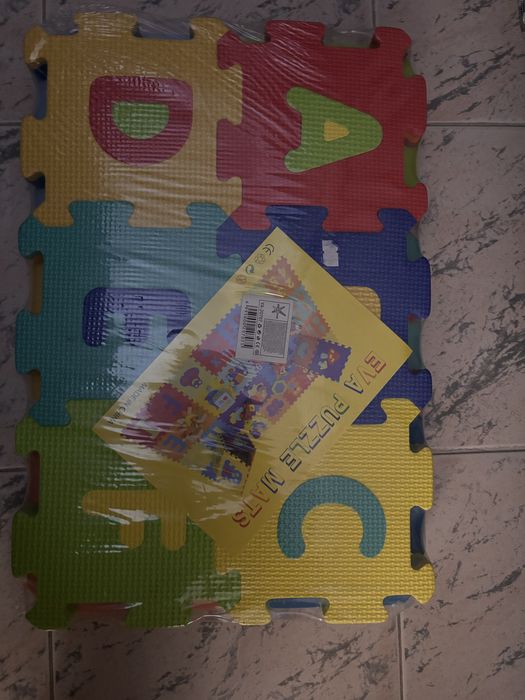 Мек пъзел за под