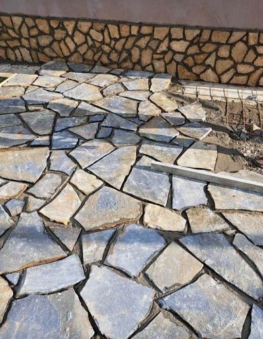 Piatra naturala decorativa.