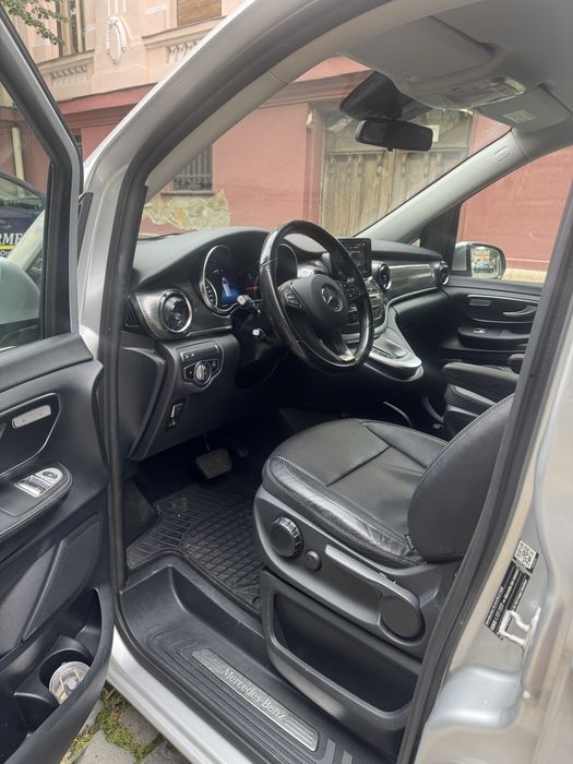 Mercedes-Benz V-Class V 250d 4Matic lung